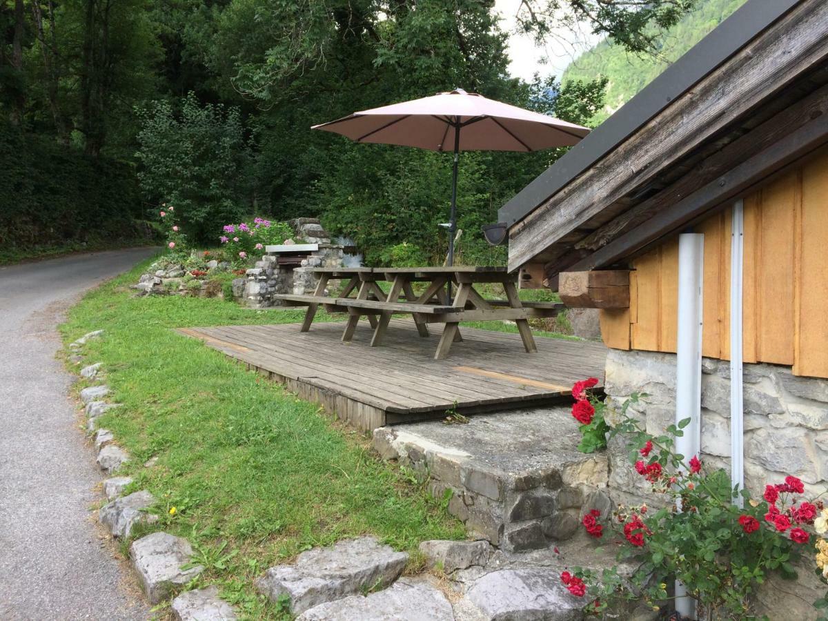 Gîte des Moulins Samoëns Exterior foto